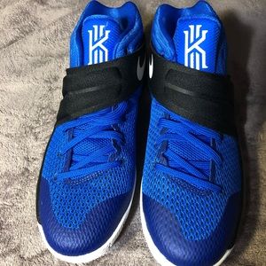 Kyrie 2 DUKE BROTHERHOOD (6.5) GS